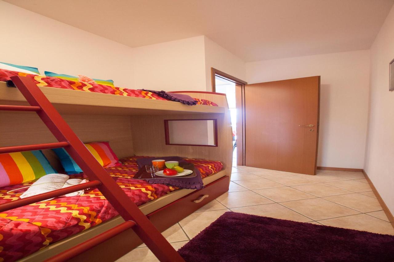 Vista D'Oro Apartments ペルレード エクステリア 写真